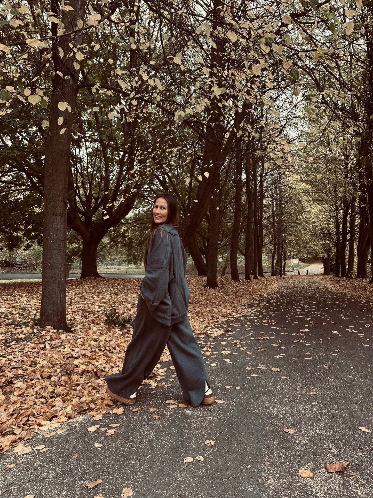 The Soul Set - Slate Grey